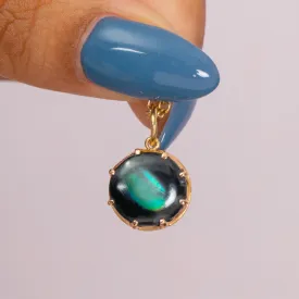 Antique 15ct Gold Mother of Pearl Charm