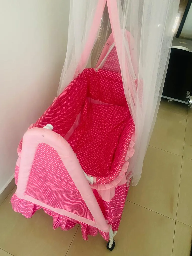 BABYHUG Angel Dream Cradle