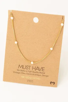 Box Chain Stationary Pearl Must Have Necklace