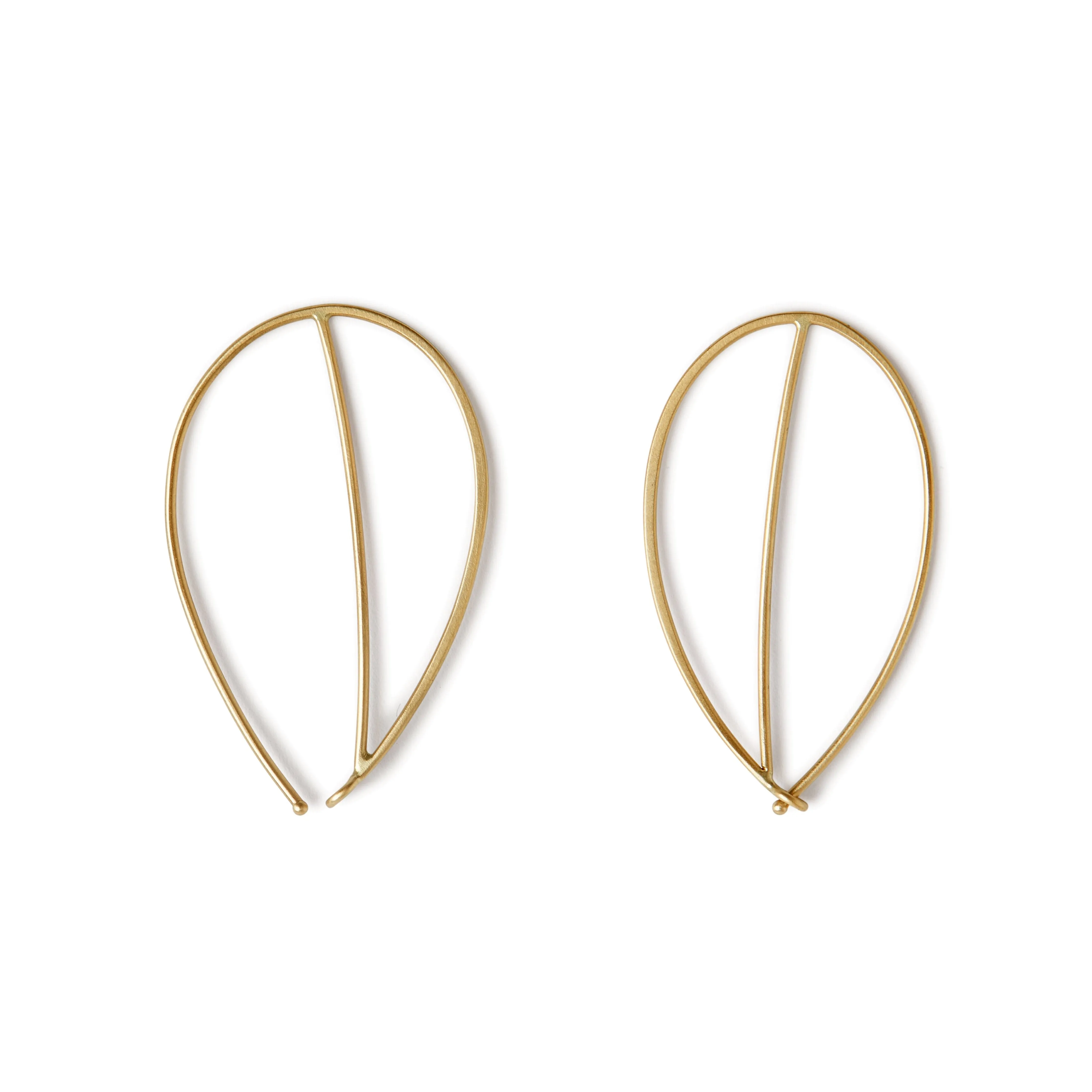 <!--ER1003--> leaf hoops