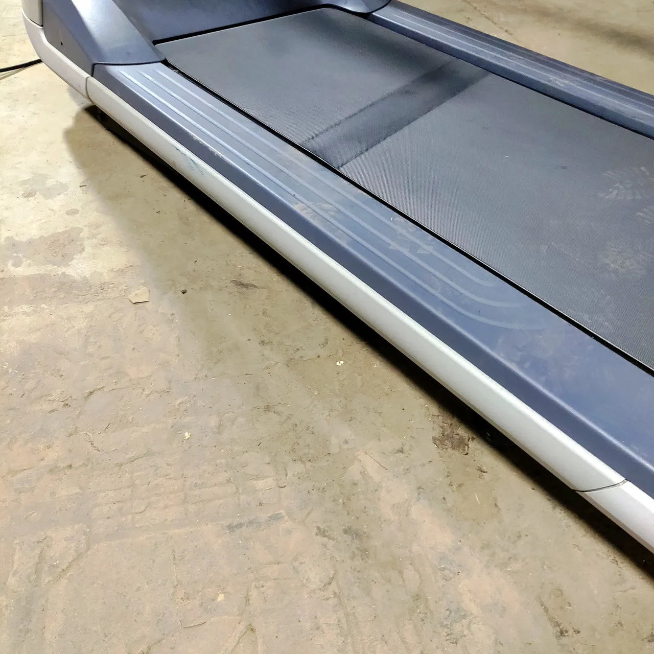 Refurbished Precor Treadmill TRM 700 Model