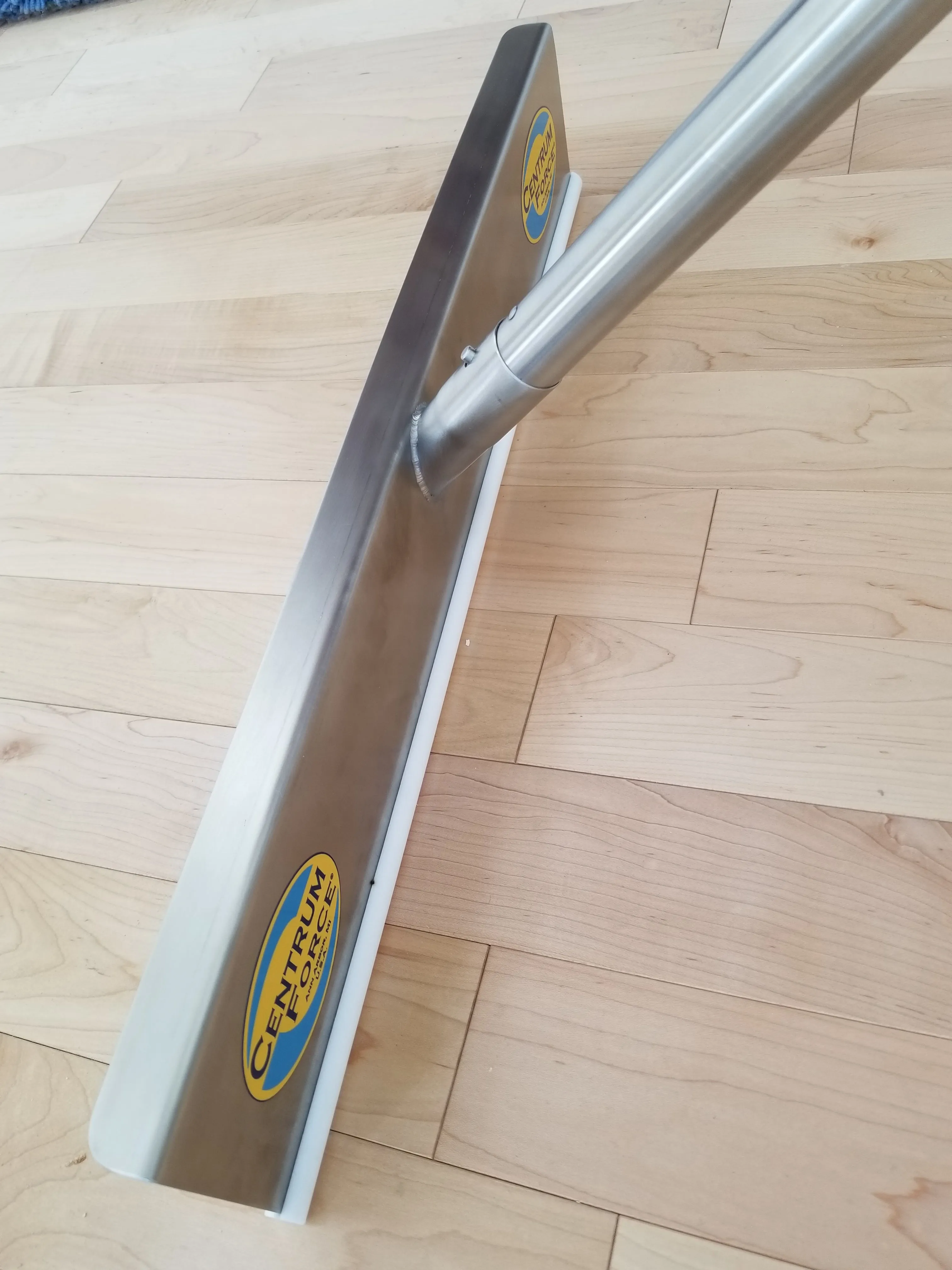 Rug Washing Squeegee