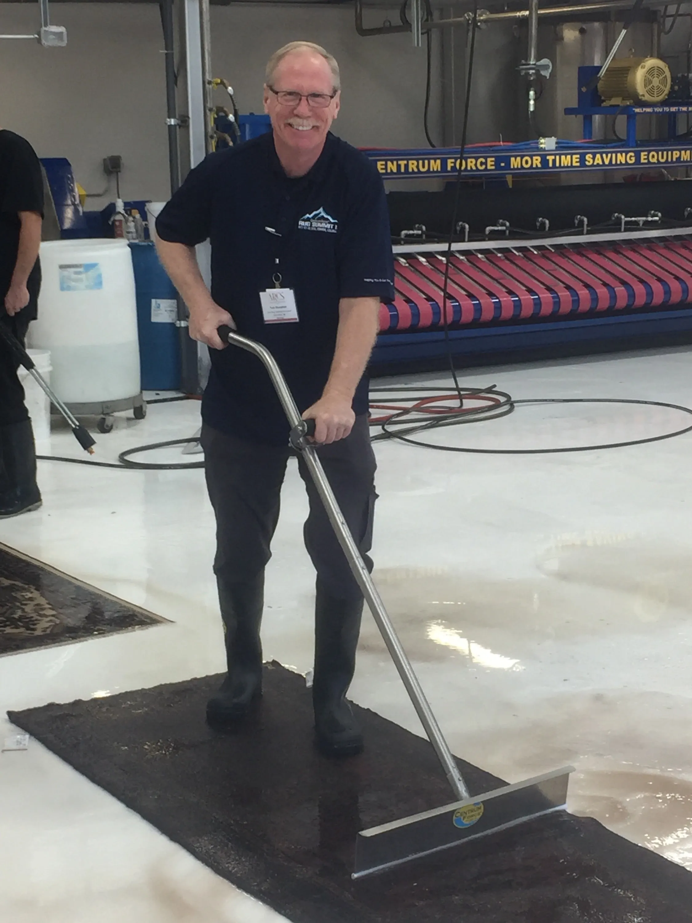 Rug Washing Squeegee