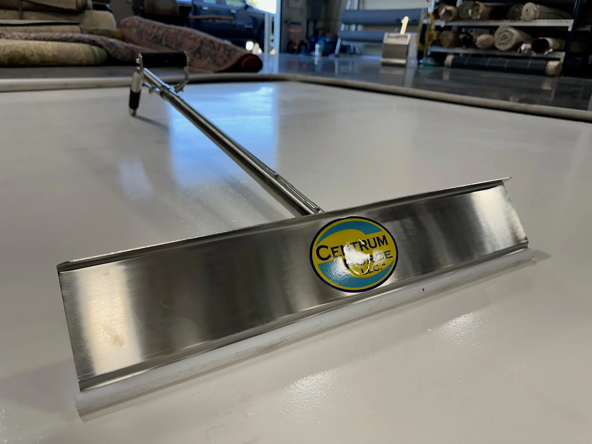 Rug Washing Squeegee