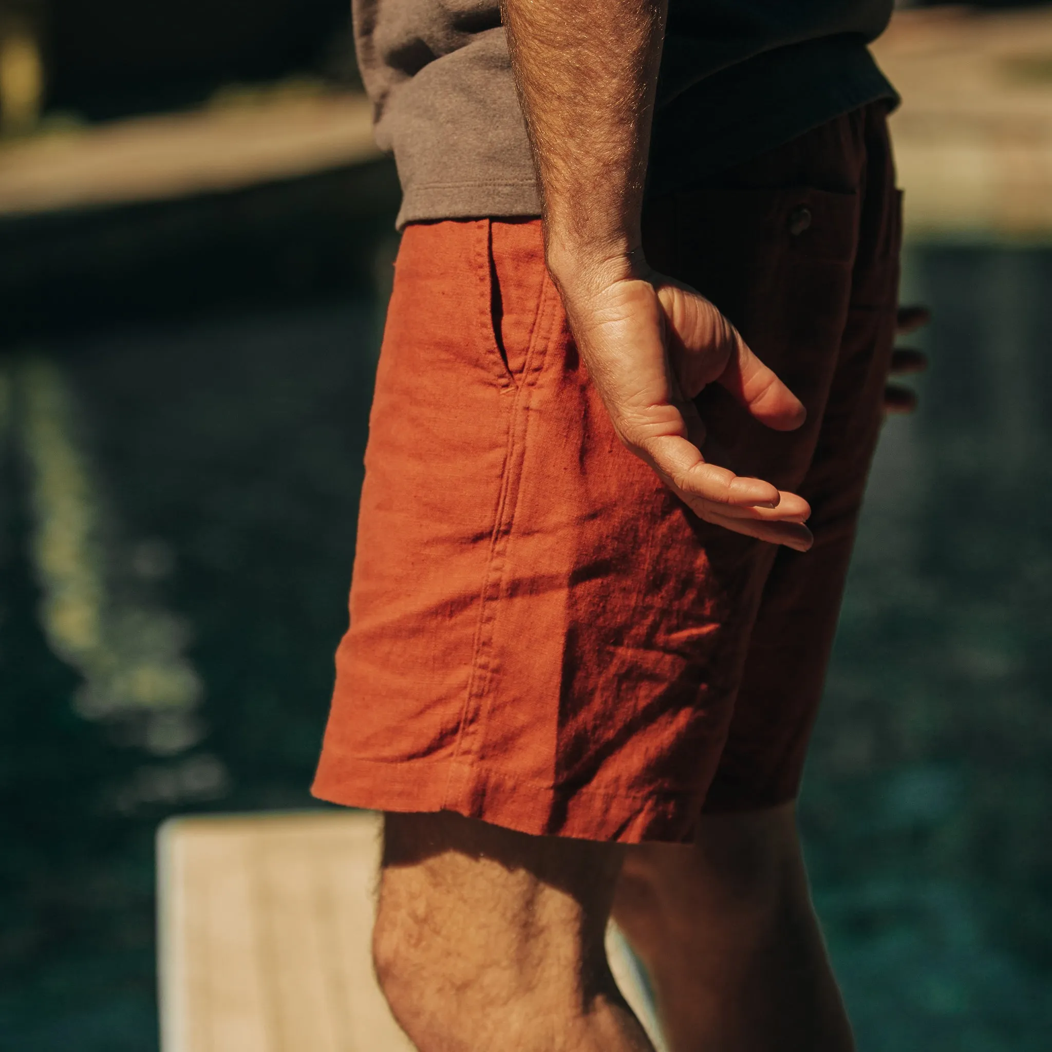 The Apres Short in Sienna Hemp