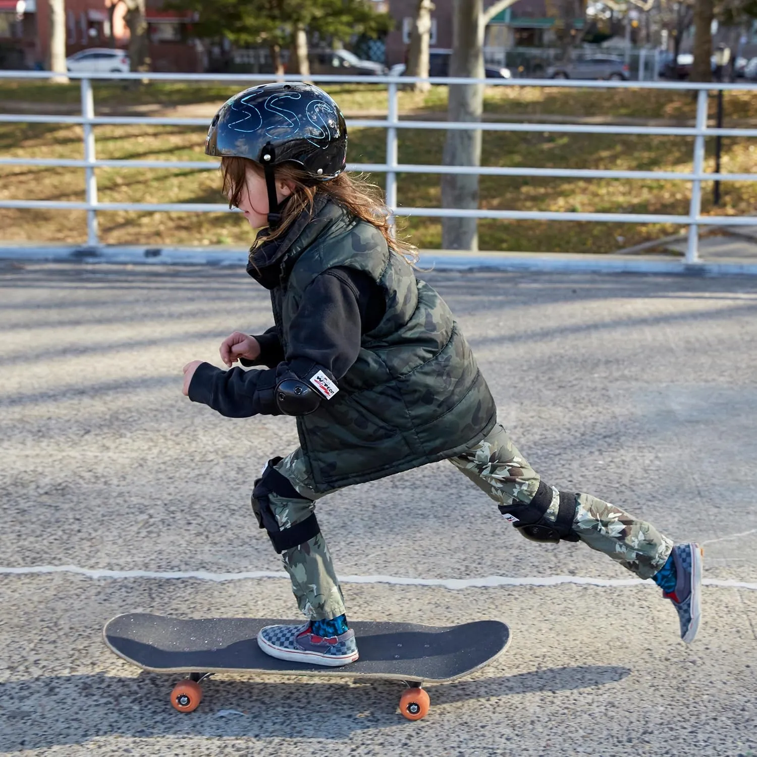 Wipeout Dry Erase Kids Helmet  Ideal for Bike, Skate, Scooter, in-Line Skating and Rollerblading