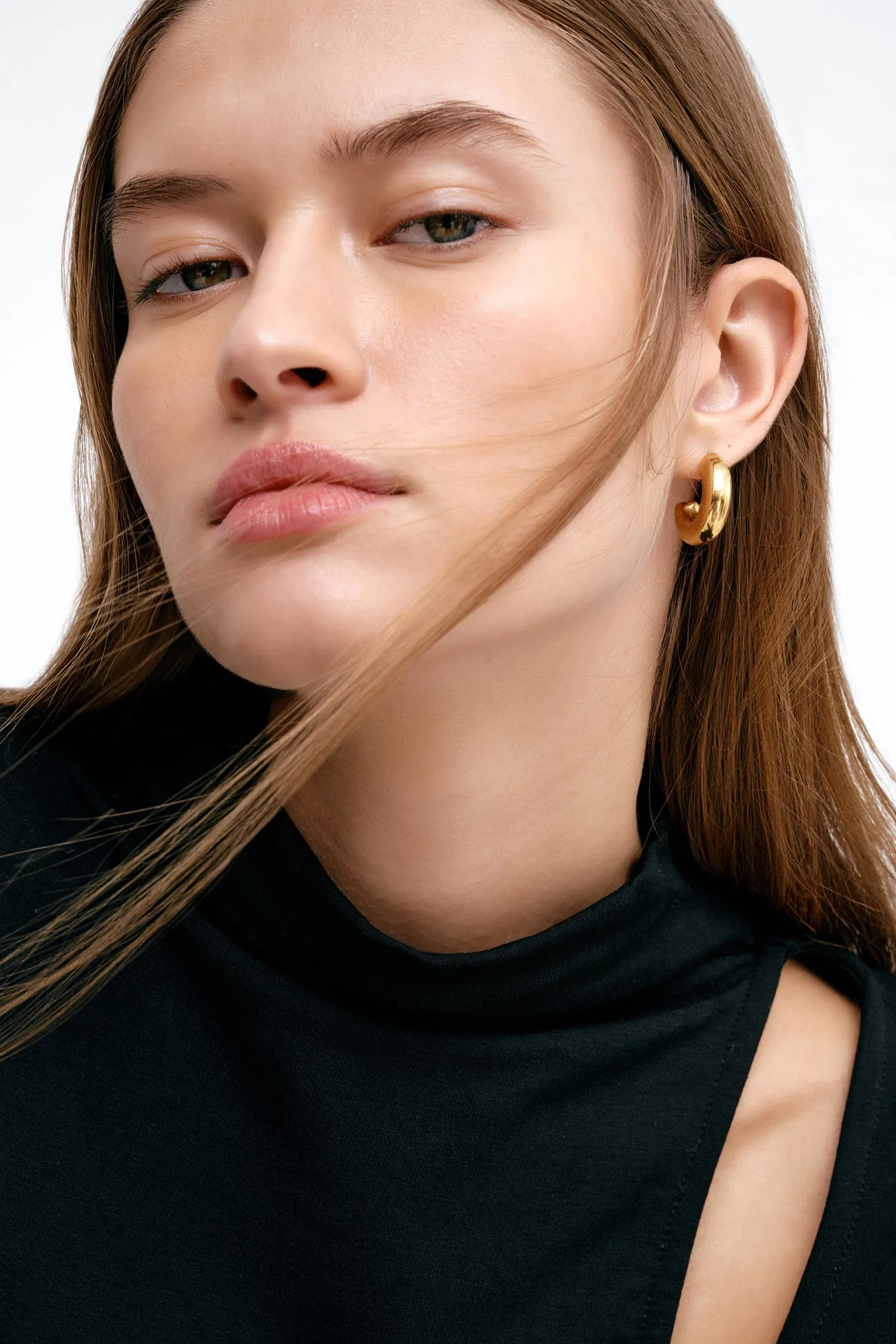 Yona Hoops